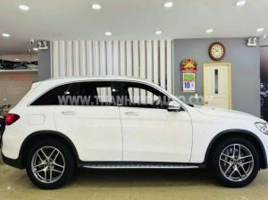 Xe Mercedes Benz GLC 300 4Matic 2017