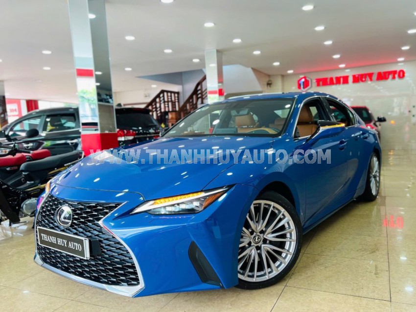 Lexus IS 300 Luxury