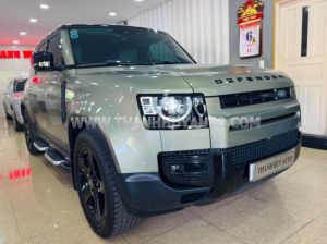 Xe LandRover Defender 110 P300 2.0 AT 2020