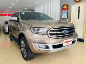 Xe Ford Everest Titanium 2.0L 4x2 AT 2019