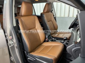 Xe Toyota Innova 2.0V 2017