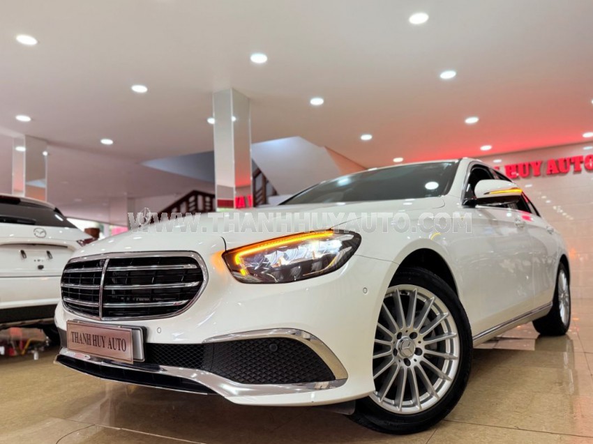 Mercedes Benz E class E200 Exclusive 2022
