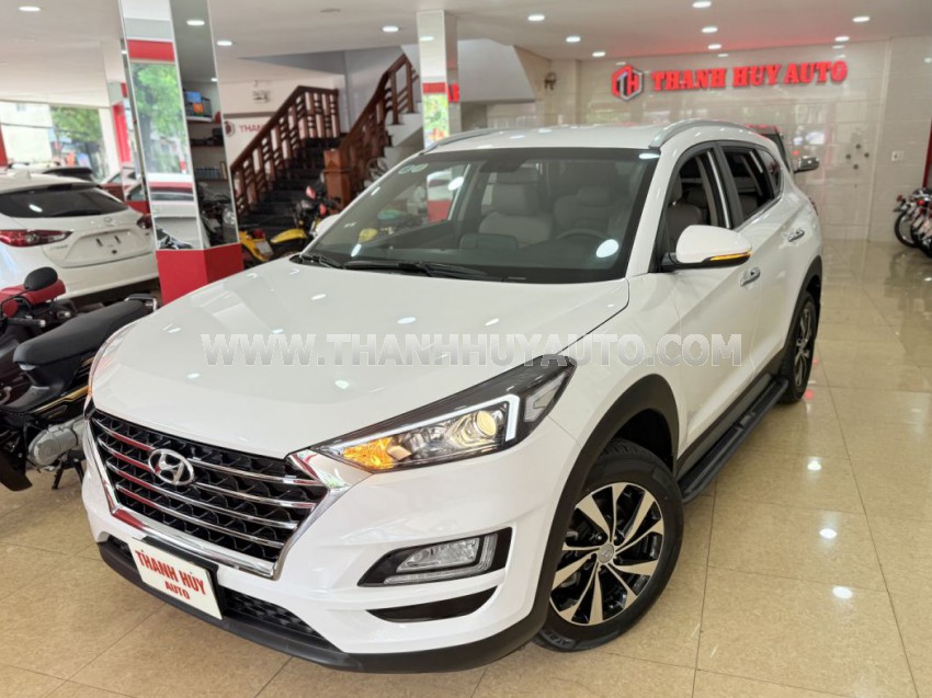 Hyundai Tucson 2.0 AT Tiêu chuẩn 2021