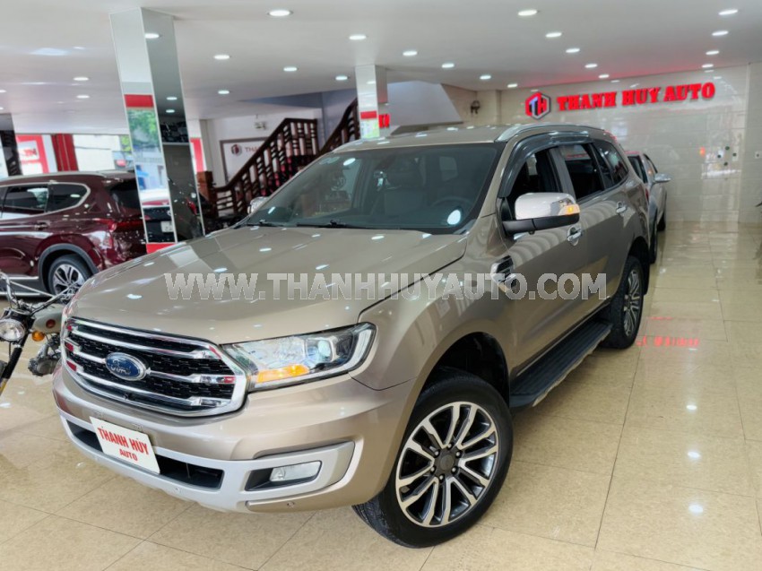Ford Everest Titanium 2.0L 4x2 AT 2019