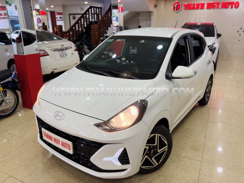 Hyundai i10 1.2 AT 2024