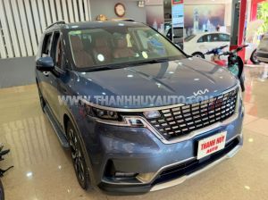 Xe Kia Carnival Signature 2.2D 2022