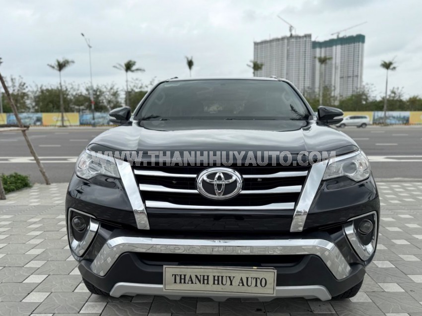Toyota Fortuner 2.7V 4x2 AT