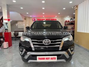 Xe Toyota Fortuner 2.7V 4x2 AT 2017