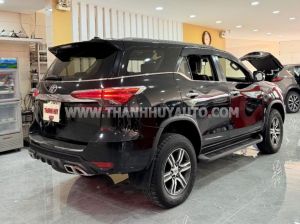 Xe Toyota Fortuner 2.7V 4x2 AT 2017