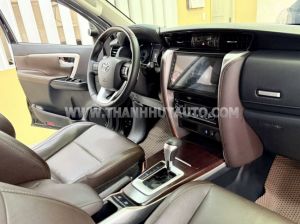 Xe Toyota Fortuner 2.7V 4x2 AT 2017