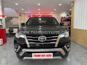 Xe Toyota Fortuner 2.7V 4x2 AT 2017