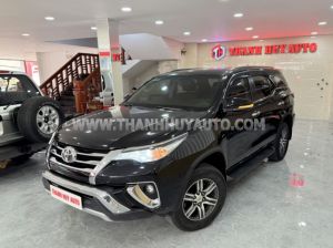 Xe Toyota Fortuner 2.7V 4x2 AT 2017