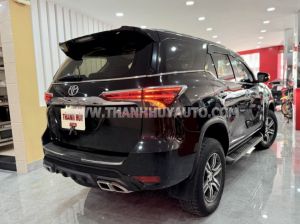 Xe Toyota Fortuner 2.7V 4x2 AT 2017