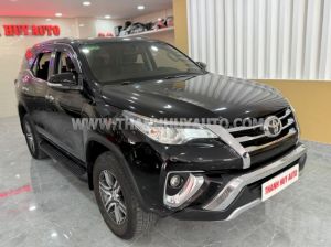 Xe Toyota Fortuner 2.7V 4x2 AT 2017