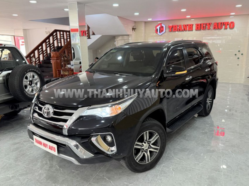 Toyota Fortuner 2.7V 4x2 AT 2017