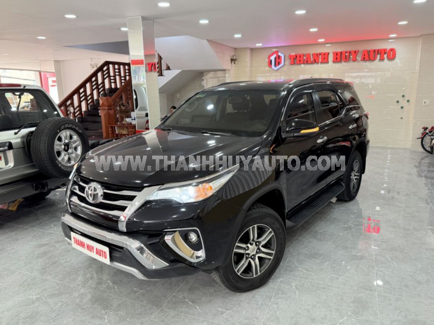 Toyota Fortuner 2.7V 4x2 AT
