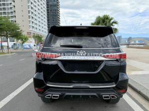 Xe Toyota Fortuner 2.7V 4x2 AT 2017