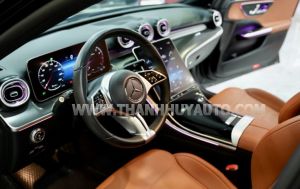 Xe Mercedes Benz C class C200 Avantgarde 2022