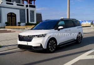 Xe Kia Carnival Premium 2.2D 7S 2023