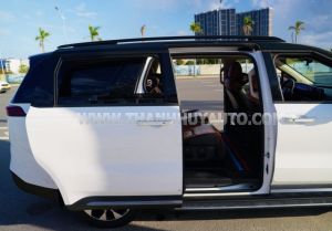 Xe Kia Carnival Premium 2.2D 7S 2023
