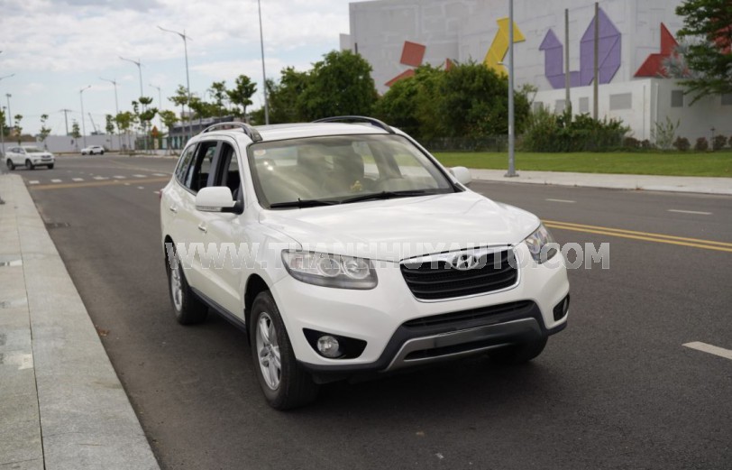 Hyundai SantaFe GLS 2.4L 4WD 2011