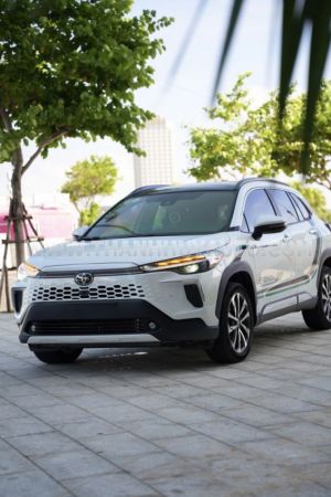 Xe Toyota Corolla Cross 1.8V 2025