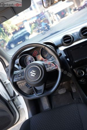 Xe Suzuki Swift GLX 1.2 AT 2019