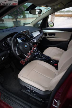 Xe BMW 2 Series 218i Gran Tourer 2018