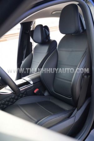 Xe Mercedes Benz C class C200 Avantgarde Plus 2022