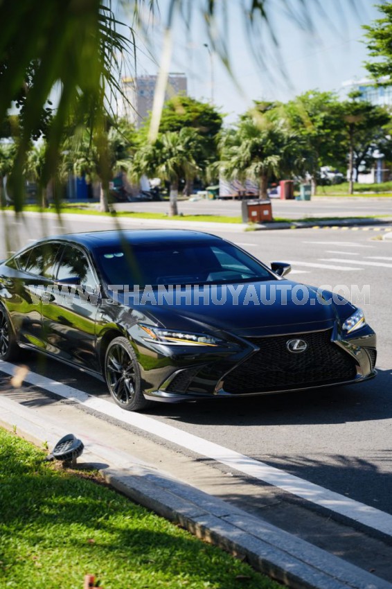 Lexus ES 250 F Sport 2022